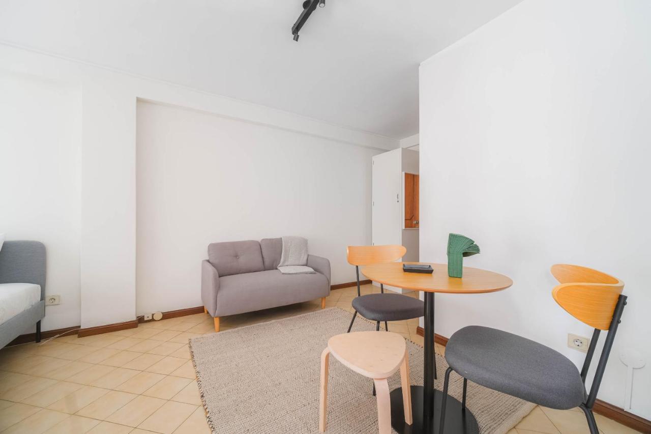 Nomad'S Easy Stay - 1Bed Sunrise Cedofeita 포르투 외부 사진